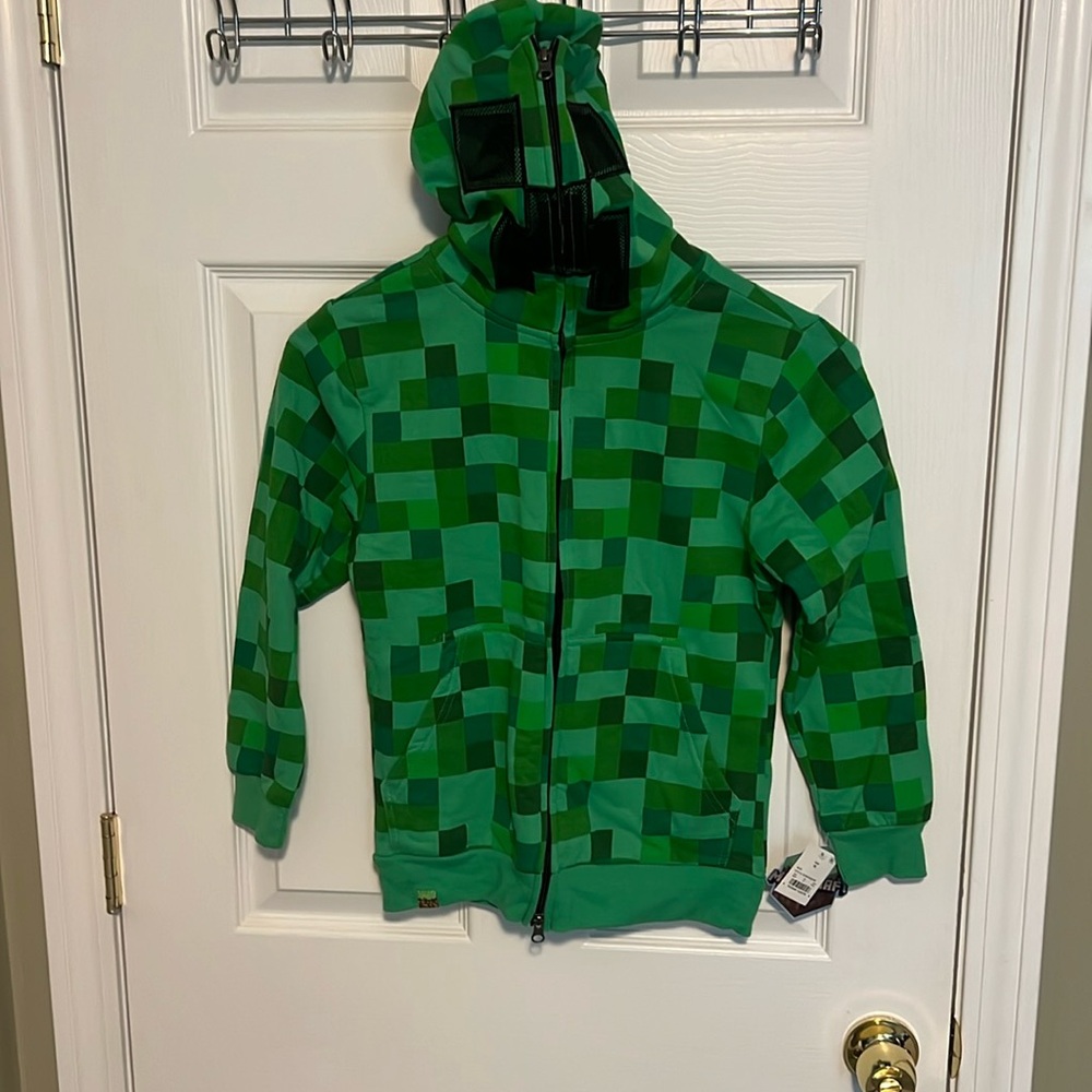 NWT MINECRAFT size medium zip up hoodie with mask feature